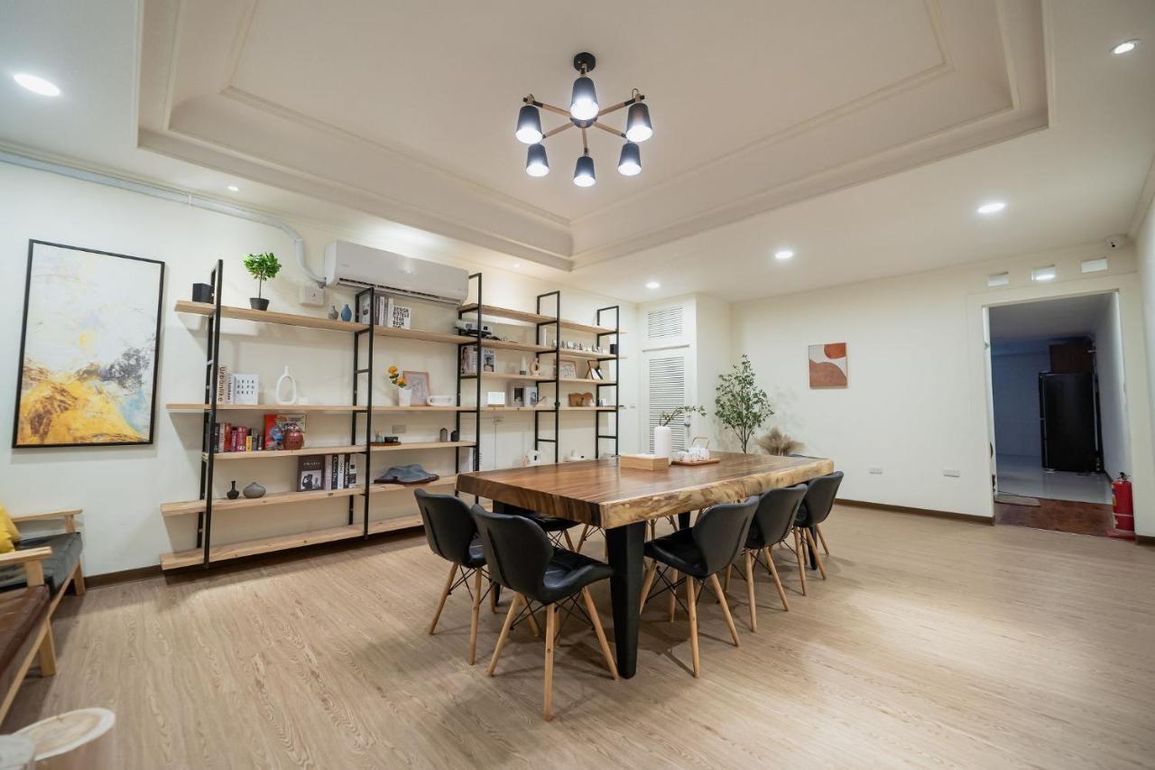 The Chambers Hotel Tainan Bagian luar foto
