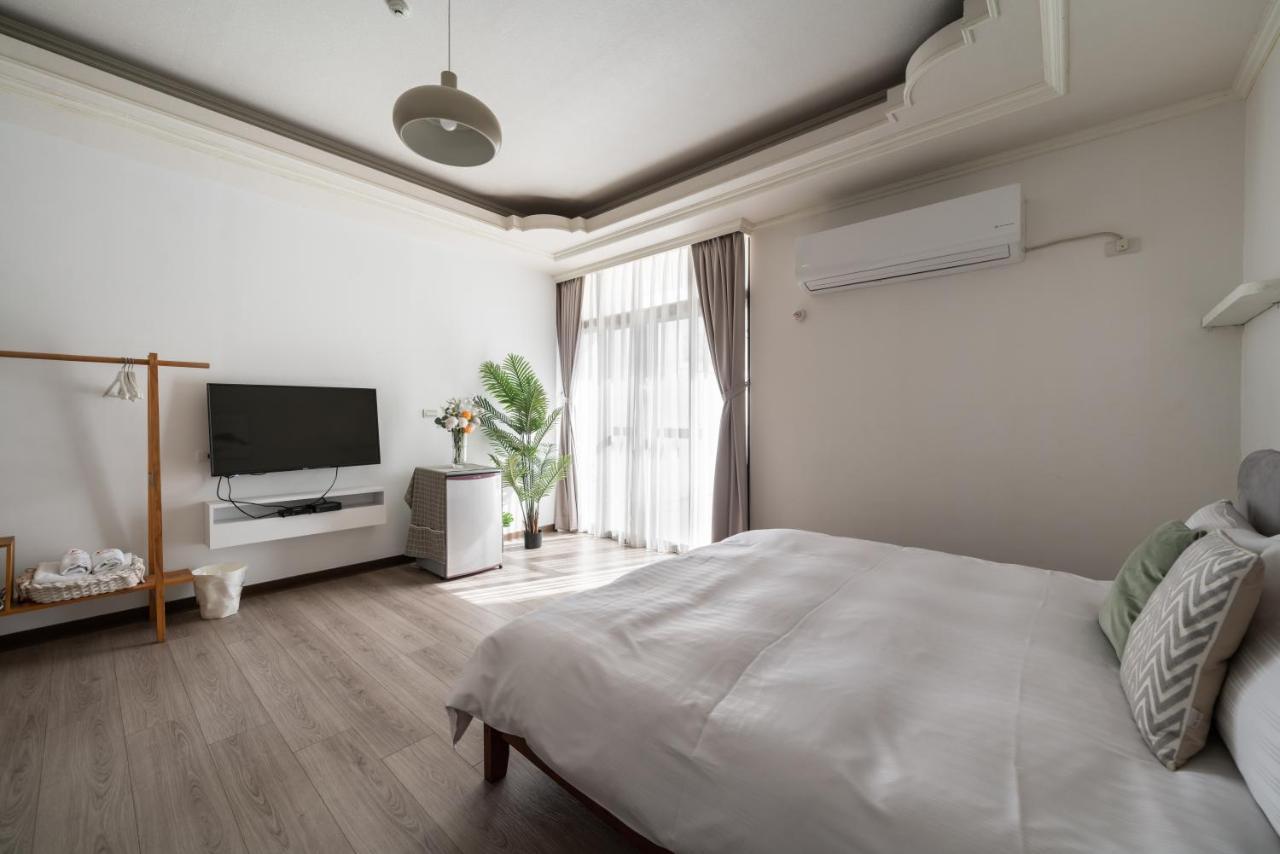 The Chambers Hotel Tainan Bagian luar foto